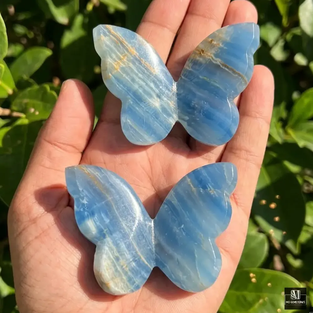 Blue Onyx 3D Butterfly | Crystal Butterfly Carving - Image 3