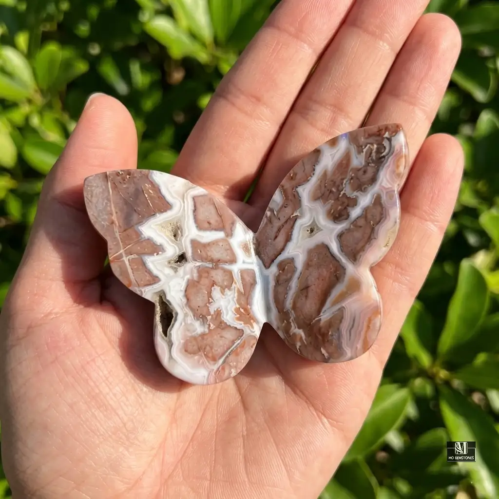 Sangria Lace Agate 3D Butterfly | Crystal Butterfly Carving - Image 4