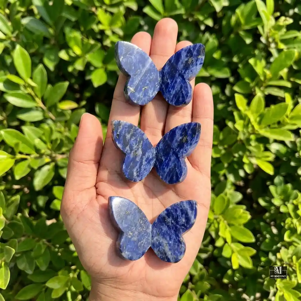 Sodalite 3D Butterfly | Crystal Butterfly Carving - Image 3
