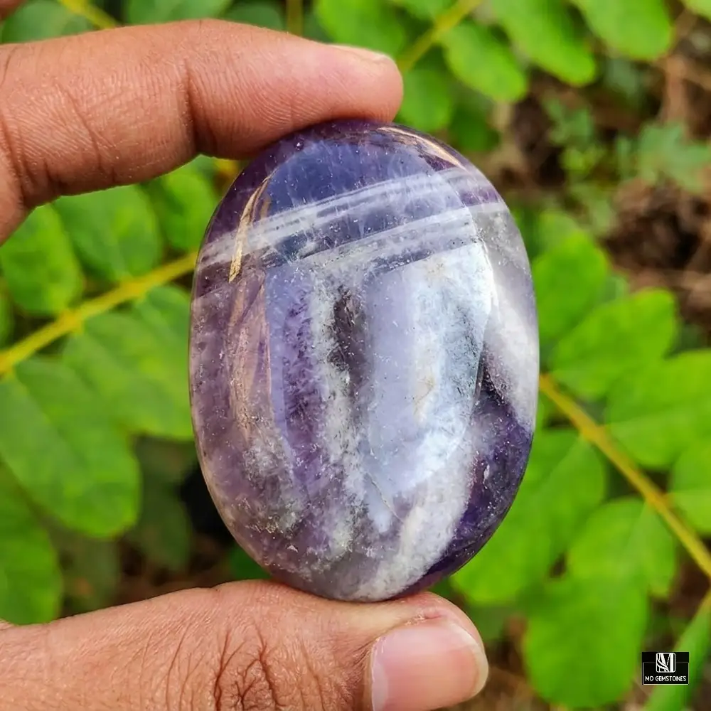 Amethyst Palm Stone | Natural Thumb Stone - Image 5