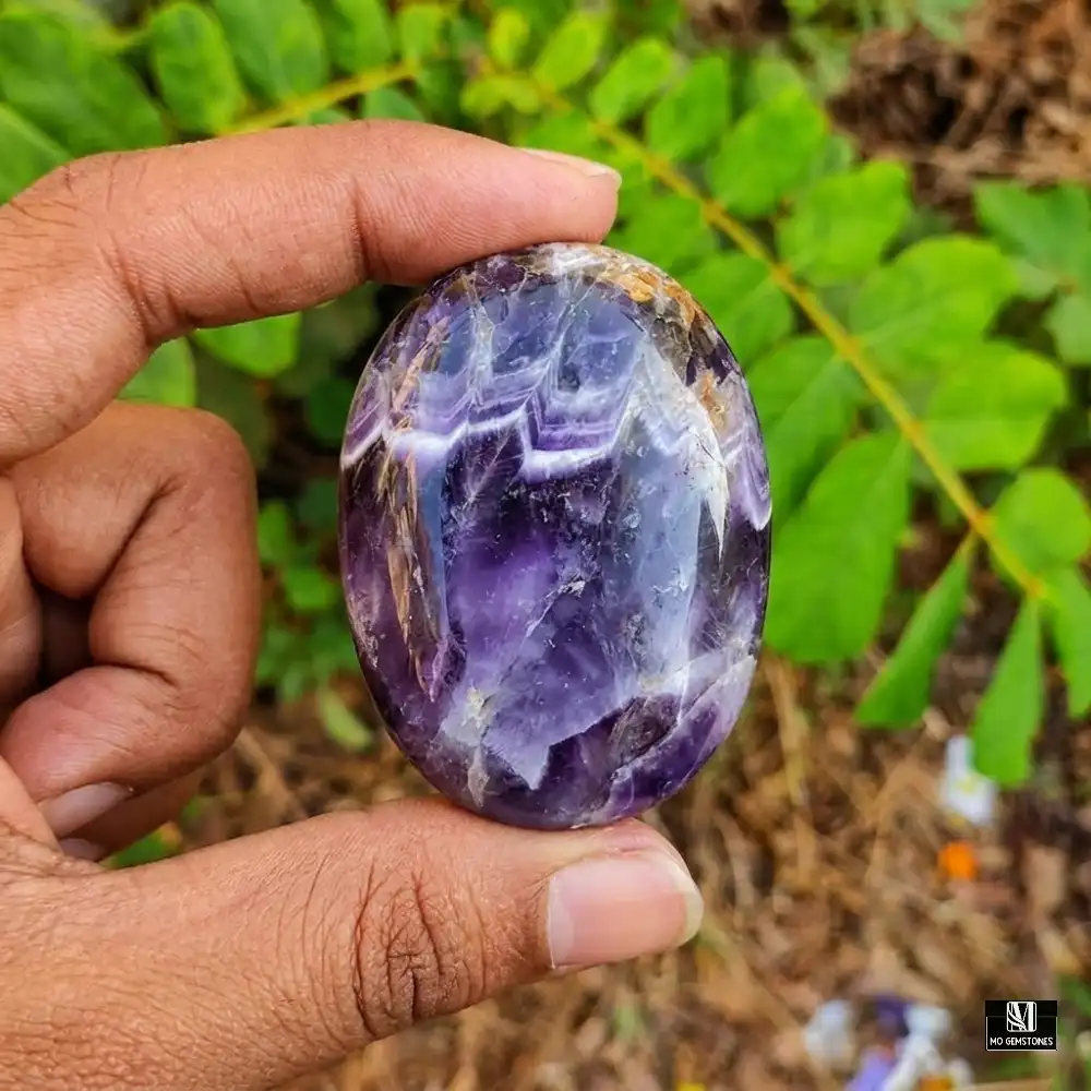 Amethyst Palm Stone | Natural Thumb Stone - Image 4