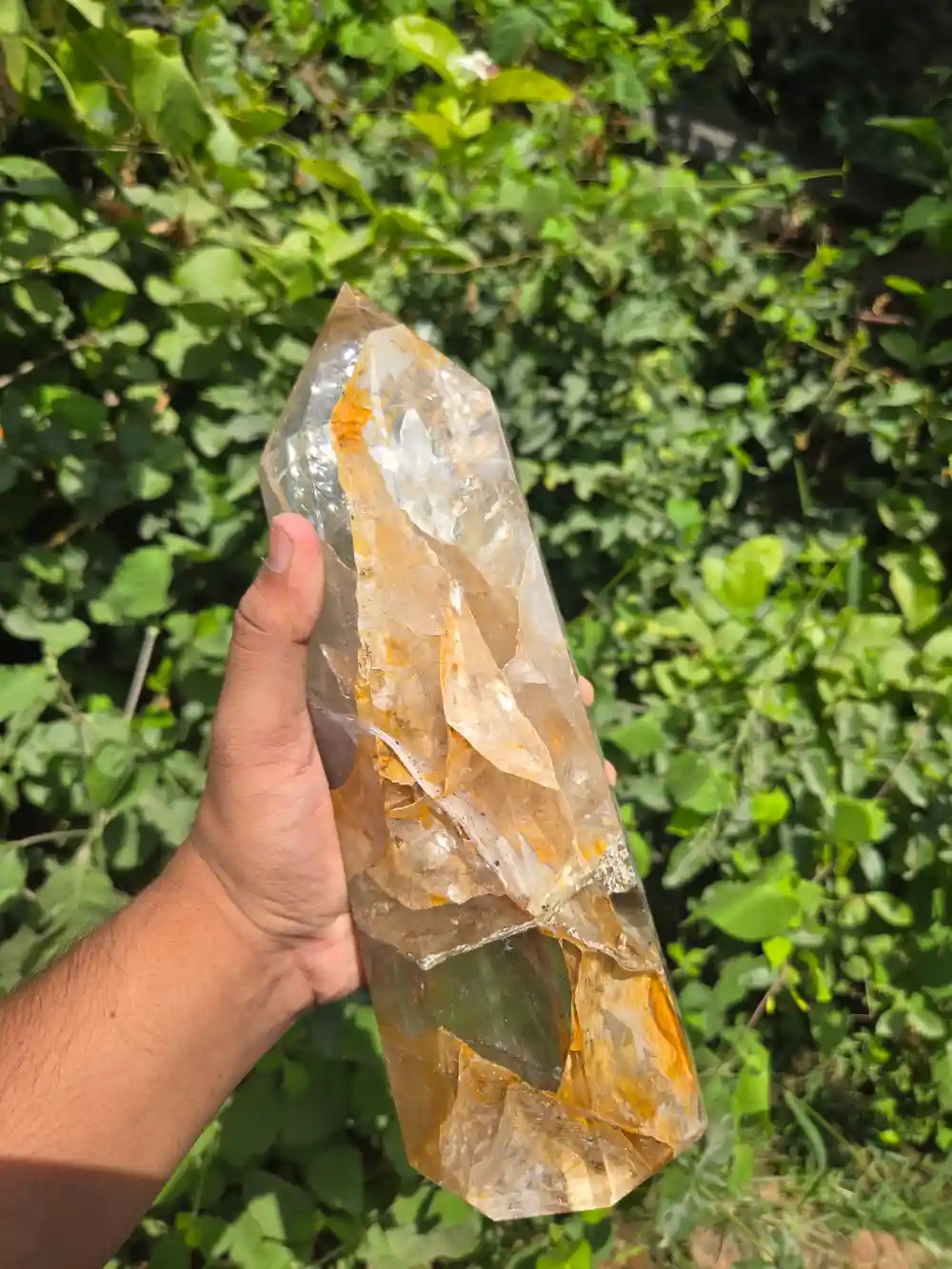 10.5 " Huge Golden Quartz Tower – 3.115 kg Natural Crystal - Image 3
