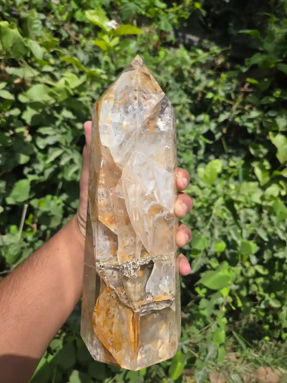 10.5 " Huge Golden Quartz Tower – 3.115 kg Natural Crystal - Image 2