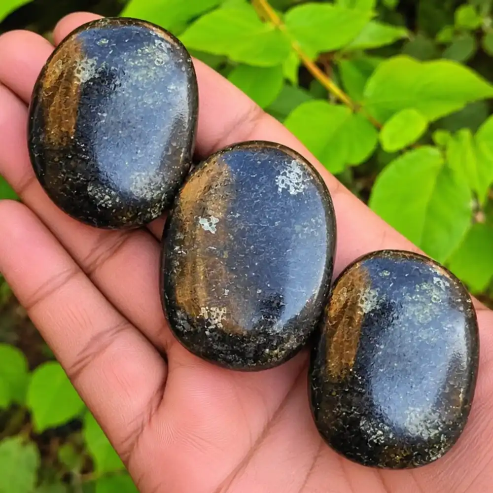 Nummite Palm Stone | Polished Natural Nummite Gemstone - Image 4